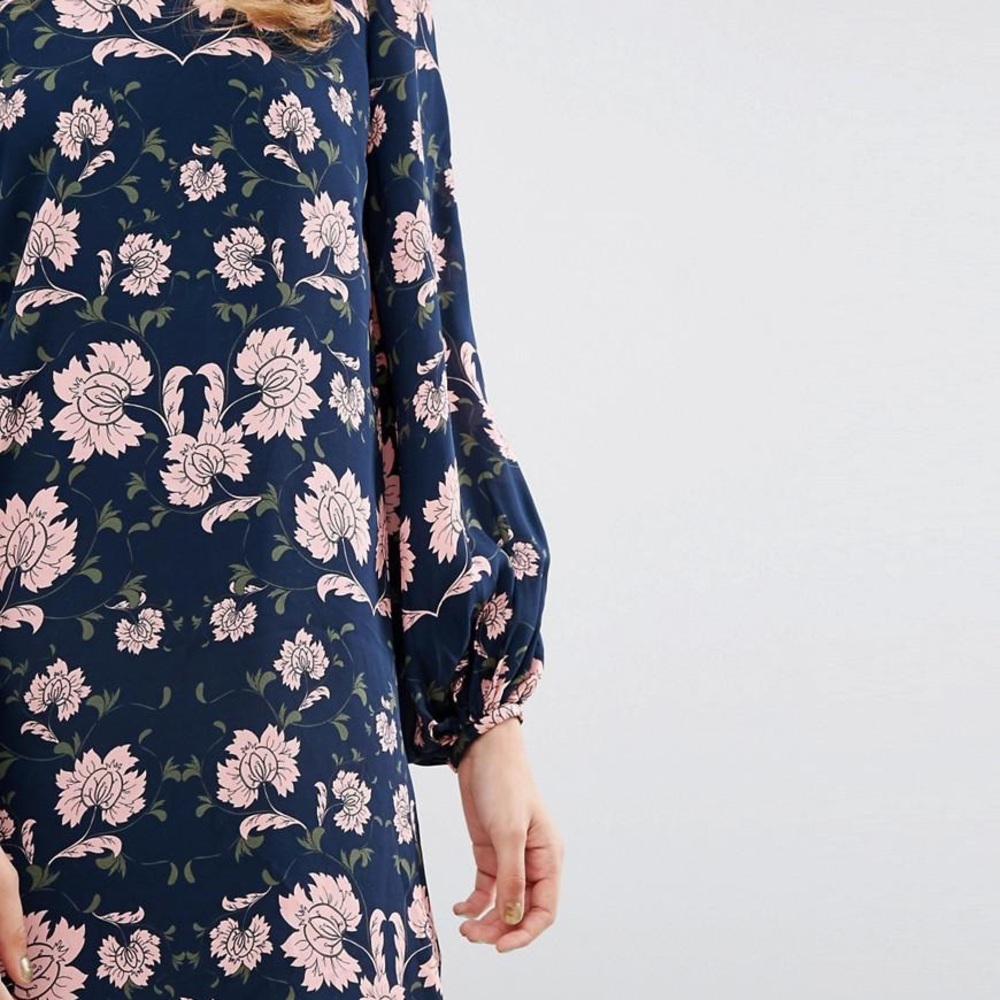 Keepsake Paisley Floral Dress - Picture 2 of 4